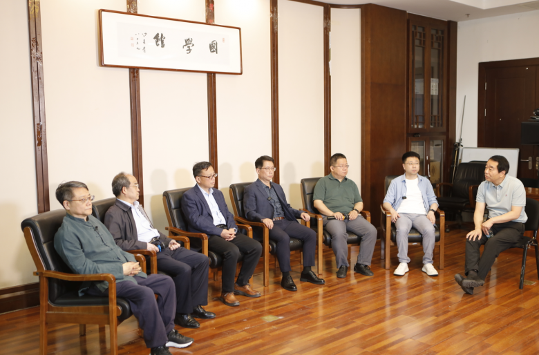 “尼山杏坛·孟子思想与时代精神——孟子五人谈”成功举办
